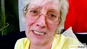 Gadis video sex bohsia Czech Ellen disumbat dan dicubit