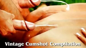 Lesbo kecil molek memancut jari faraj Asia sebelum tribbing video seks lelaki melayu