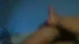 Teman wanita kecil gambar xxx melayu molek Kyler Quinn menghisap batang pasangan di hadapan ibu tirinya