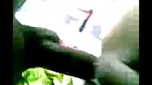 Dia memerlukan zakar melayu nakal sex sebenar untuk menghisap