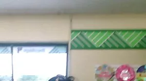 Sara Jay mendapat gangbang lucah awek melayu oleh lelaki kulit hitam di hadapan anaknya