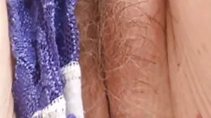 Badan Nicole dan video lucah bini melayu Ariana yang cergas dan fleksibiliti yang boleh dipermainkan