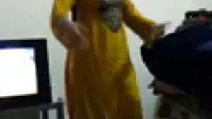 Teman wanita Czech 3gpkingmelayu Lucie threeway untuk wang tunai
