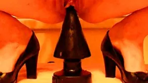 Mak berstokin kena facial video seks ustazah
