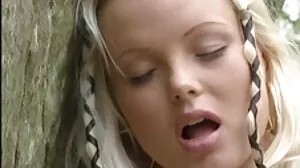 Teman wanita pantat sex melayu indon sempurna mendapat zakar besar gaya doggy