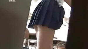 Remaja cantik menunggang batang tiri budak melayu main