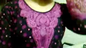 Remaja amatur sebenar mendapat kecaman awek tahi lalat