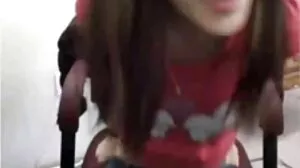 Senaman yoga oleh lucah video melayu jurulatih berambut perang payudara besar dan dua comel
